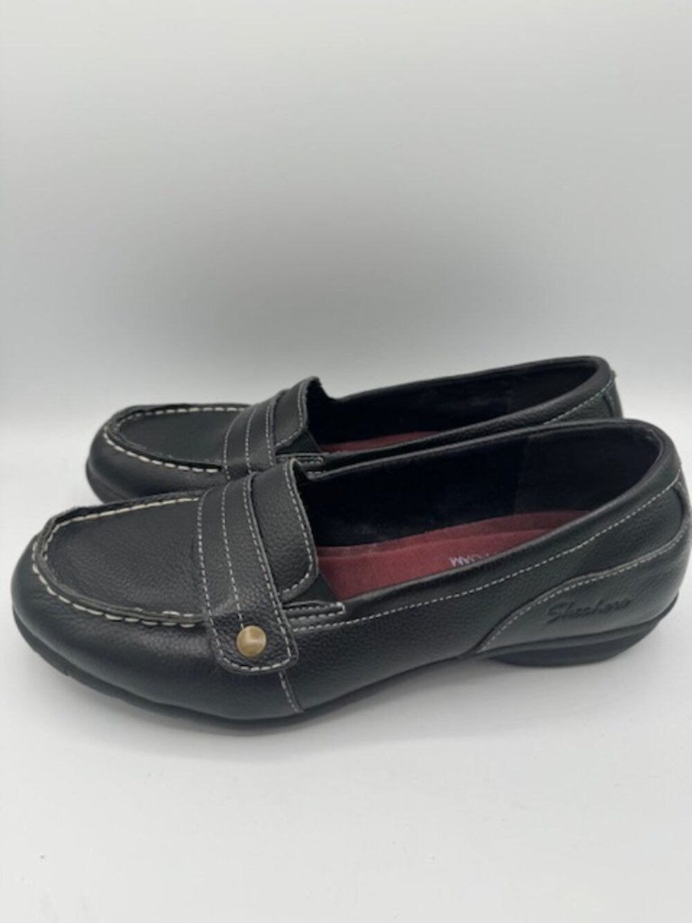 Skechers Relaxed Fit Memory Foam Black Leather Loafers Women's 8.5